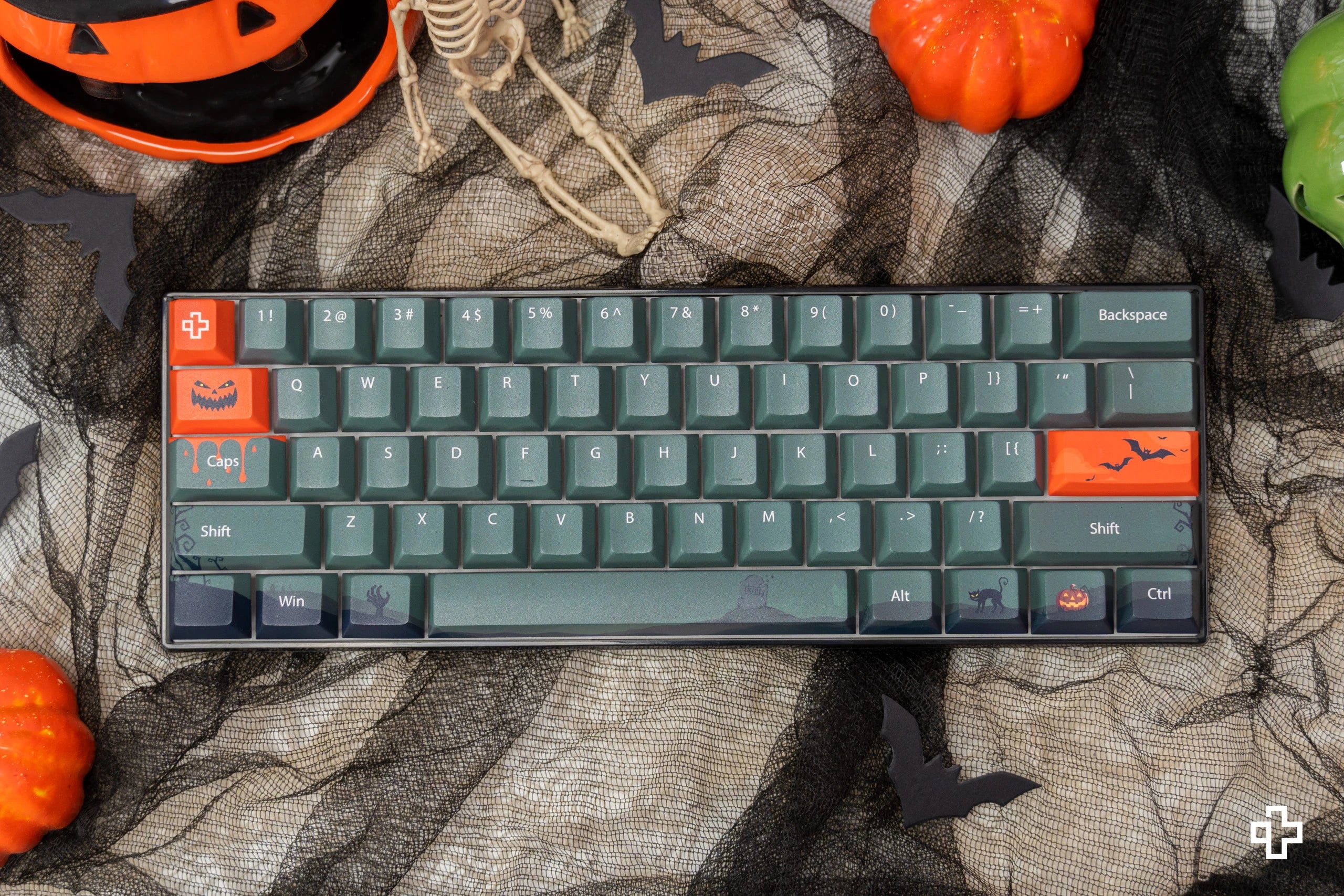 QwertyKey Halloween LIMITED EDITION key set Cherry profile Material PBT
